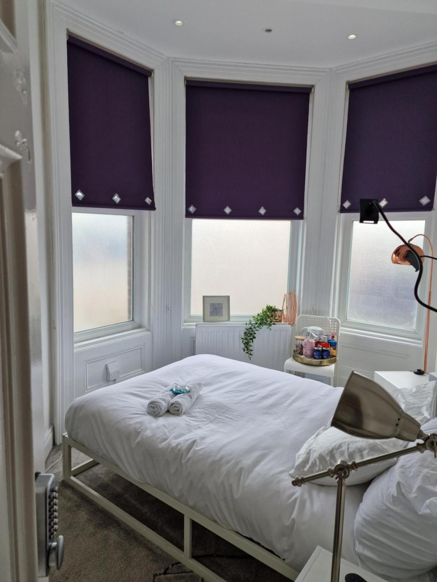 Aunty Katie'S House, Ni Tourist Board Certified & Located On The Main Oldpark Road To Belfast, With Free Continental Breakfast & Free Ultra Fast Sky Internet, Free Sky Sports & Free Sky Cinema, Self-Check In After 10Pm Gmt Hostel Eksteriør bilde